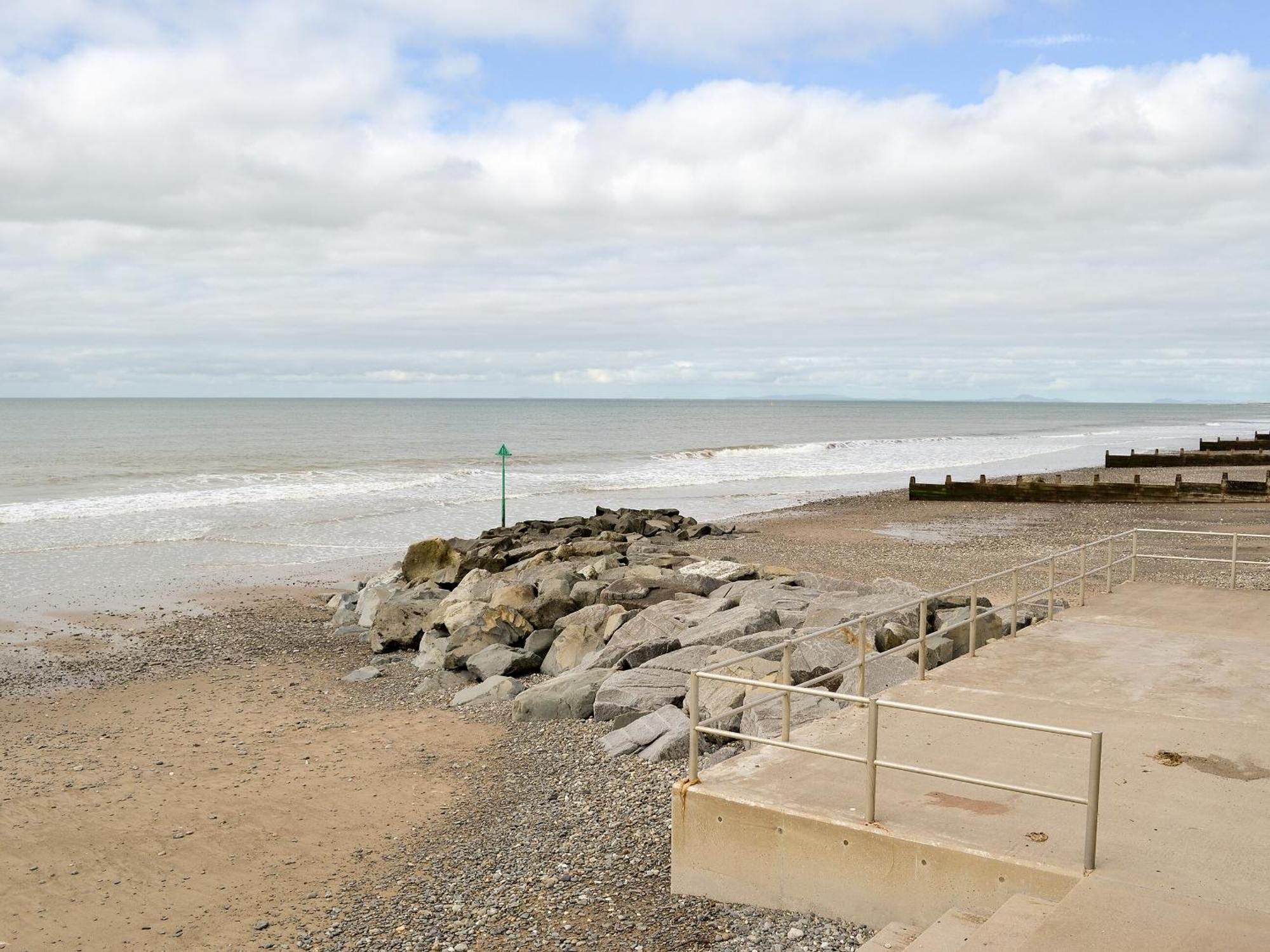 Villa Gwynt Y Mor Tywyn Exterior foto
